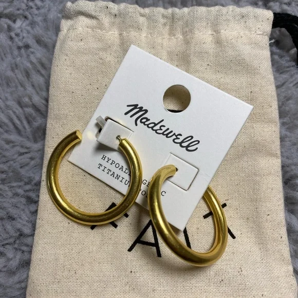 Chunky medium hoop earrings madewell hot sale